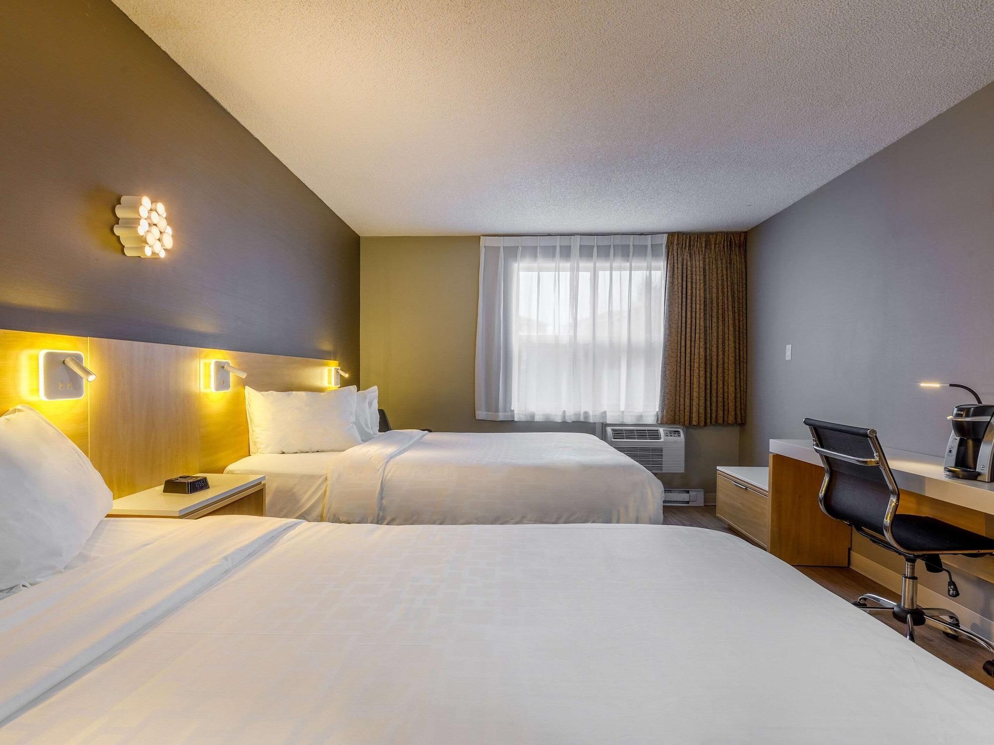 Hotel Clarion Pointe Quebec Airport Exterior foto